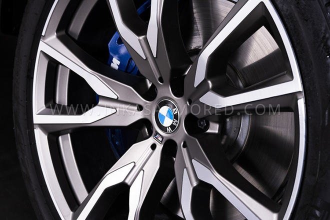 BMW X7 chống đạn đầu tiên ra mắt toàn cầu - 8
