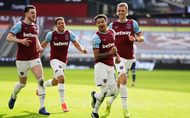 West Ham đã gây bất ngờ khi lọt vào top 4