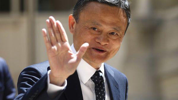 Jack Ma không còn là tỷ phú giàu nhất Trung Quốc. Ảnh: CNN