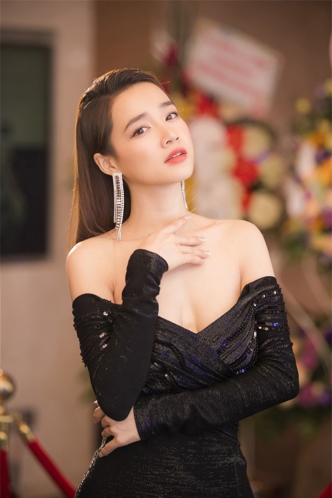 Cũng như Ninh Dương Lan Ngọc, Nhã Phương được biết đến là một trong những ngọc nữ thế hệ mới của điện ảnh Việt.
