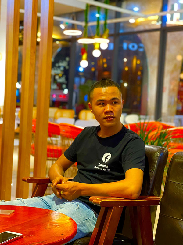 Lê Văn Tình và những trải lòng khi hỗ trợ cấp tick xanh Facebook tại Việt Nam - 1