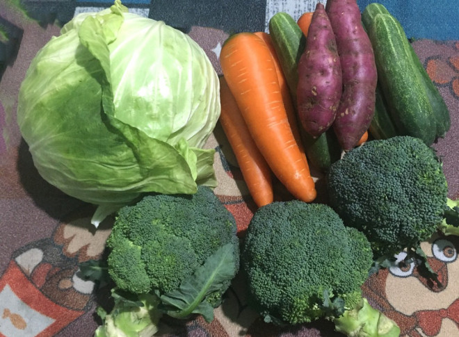 Ăn các loại rau họ cải như bắp cải, bông cải xanh... rất tốt cho sức khỏe của tim. Ảnh: NHẬT LINH