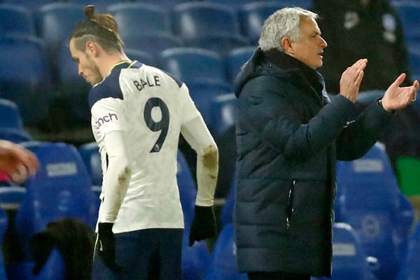 Gareth Bale - “Quý nhân” thời loạn lạc của Jose Mourinho - 6