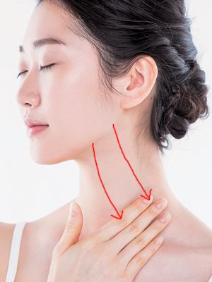 Những cách giúp bạn gái xinh đẹp rạng ngời dù chưa cần trang điểm - 3