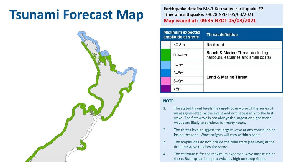 Người dân New Zealand sống ở vùng ven biển được yêu cầu sơ tán khẩn cấp.