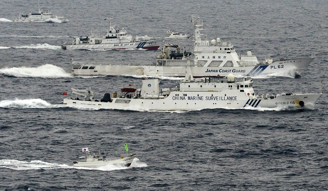 Tàu hải cảnh Trung Quốc xâm nhập quần đảo Senkaku/Điếu Ngư.