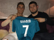 Bóng đá - Ronaldo lo tái nhiễm Covid-19, nhờ sao vô địch UFC Khabib uốn nắn con mình