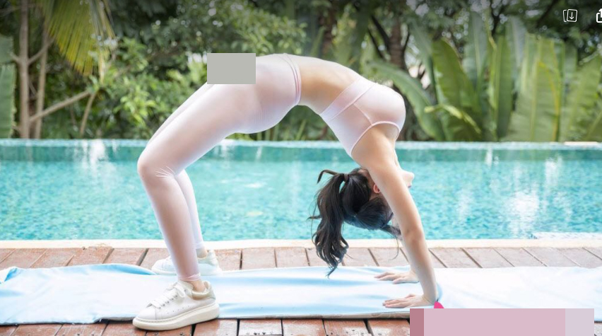 Diện trang phục mỏng cánh chuồn, Shen Meng Yao "hồn nhiên" tập yoga tại hồ bơi bất chấp lời đàm tiếu.