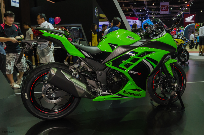 Kawasaki Ninja 300 ở Việt Nam.