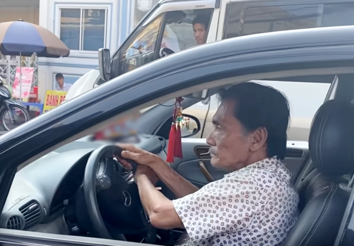 Choáng với quà “khủng” fan tặng sao Việt: Thương Tín nhận xe, Đàm Vĩnh Hưng được tặng 2,5 tỷ đồng - 1