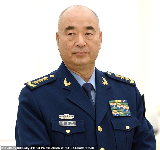 Thượng tướng Hứa Kì Lượng, Phó Chủ tịch Quân ủy Trung ương Trung Quốc.