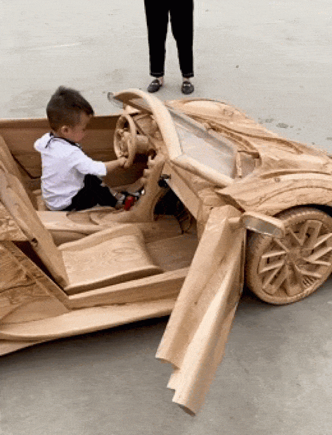 CHOÁNG: Siêu xe Bugatti Centodieci bằng gỗ của ông bố từ Bắc Ninh - 1