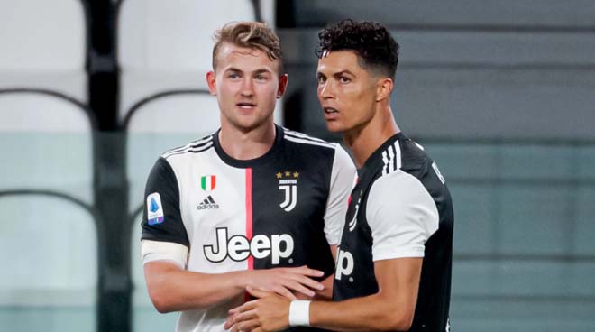 De Ligt sẽ phải "hy sinh" để Ronaldo ở lại Juventus?