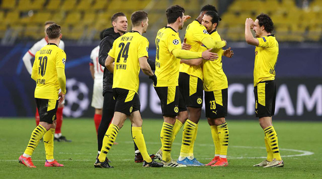 Dortmund giành quyền đi tiếp với tổng tỉ số 5-4 sau 2 lượt trận