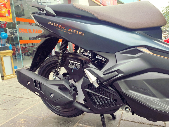 Honda Air Blade đang giảm giá tiền triệu, có nên xuống ví mua ngay? - 4