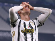 Bóng đá - Ronaldo hèn nhát khiến Juventus bị loại: Bị đàn anh la mắng, bồ xinh có quan tâm?