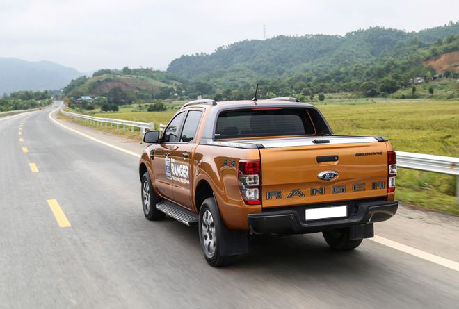 Giá xe Ford Ranger lăn bánh tháng 3/2021 - 14