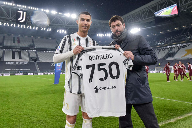 Agnelli đưa Ronaldo về Juventus với kỳ vọng có thể vô địch Champions League