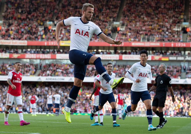 Harry Kane là "hung thần" của Arsenal với 11 bàn thắng