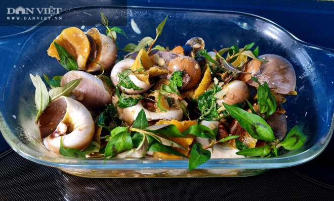 Món ốc mỡ xào bơ thỏi ngon bá cháy