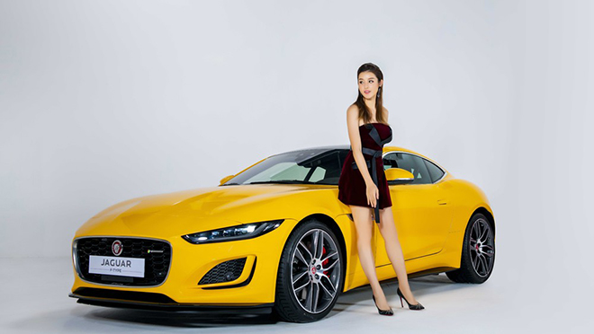 Á hậu Huyền My thả dáng nuột nà bên &#34;báo gấm nước Anh&#34; Jaguar F-Type 2021 - 14