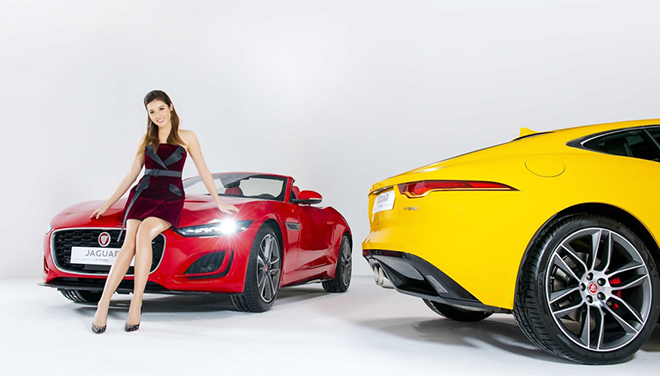 Á hậu Huyền My thả dáng nuột nà bên &#34;báo gấm nước Anh&#34; Jaguar F-Type 2021 - 9