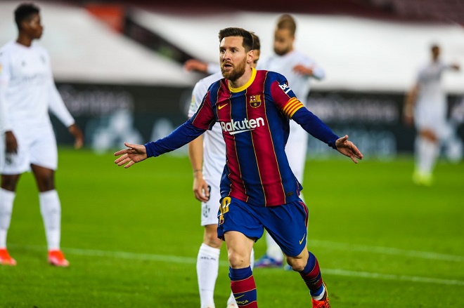 Messi tiếp tục thăng hoa