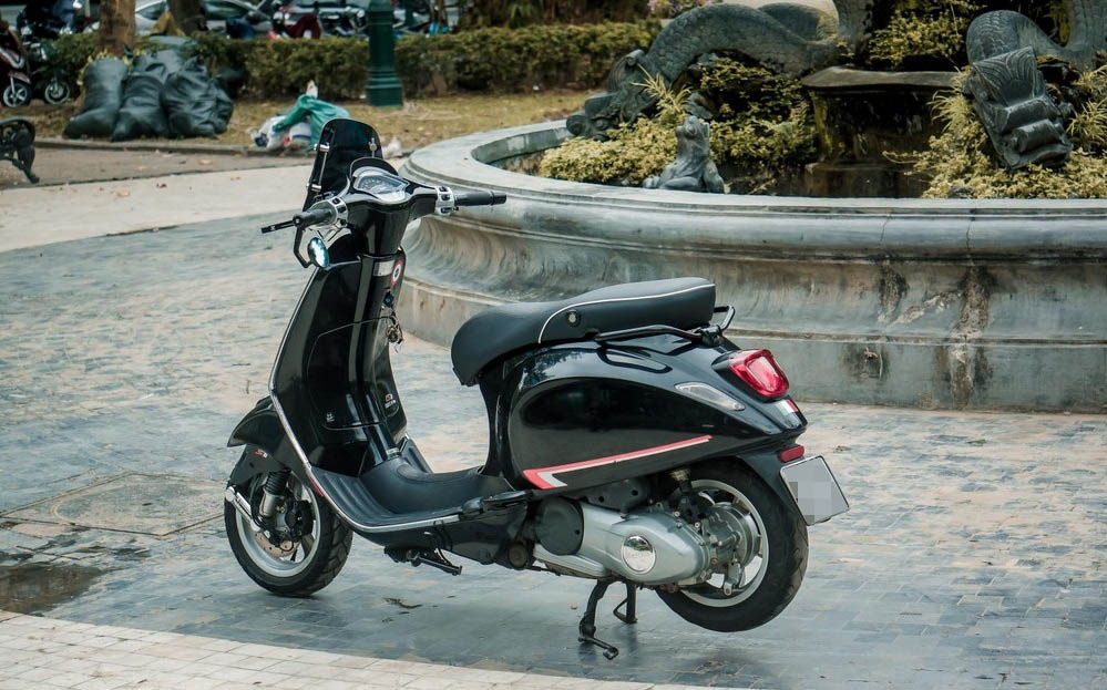 Vespa Primavera: Sau 5 năm sử dụng vẫn xứng đáng là xe tay ga &#34;sexy&#34; bậc nhất - 3