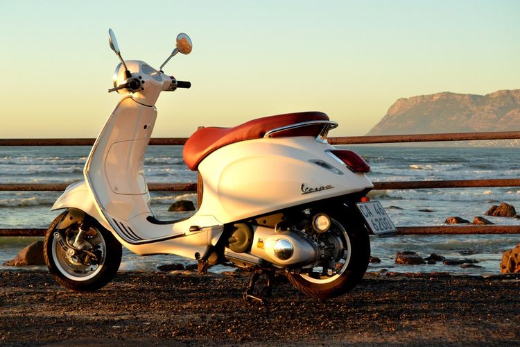 Vespa Primavera: Sau 5 năm sử dụng vẫn xứng đáng là xe tay ga &#34;sexy&#34; bậc nhất - 6