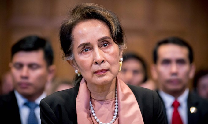 Bà Aung San Suu Kyi hiện đang bị tạm giam với các cáo buộc liên quan đến nhận hối lộ.