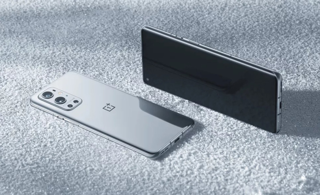 OnePlus 9 Pro được đánh giá cao về chất lượng màn hình.