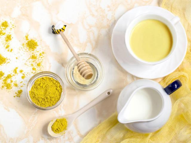 10 cách làm mặt nạ sữa chua mật ong giúp trắng da trị mụn an toàn tại nhà
