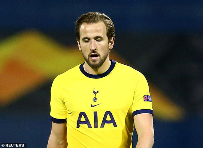 Vẻ mặt thất thần của Harry Kane sau trận đấu với Dinamo Zagreb