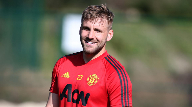 MU đang muốn gia hạn hợp đồng với Luke Shaw