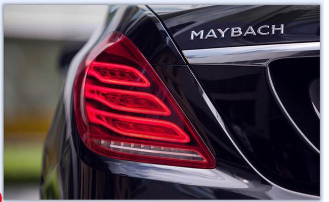 Mercedes-Maybach S500 có lưới tản nhiệt 3 thanh ngang mạ crôm sáng loáng và đèn pha LED.