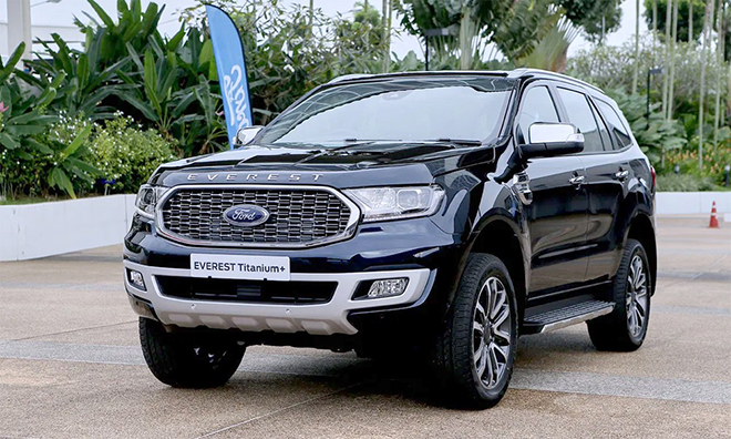 Ford Everest 2021 đang được đại lý giảm giá tới 80 triệu đồng - 1