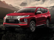 Tin tức ô tô - Ra mắt Mitsubishi Pajero Sport 2021 Passion Red Edition, giá từ 971 triệu đồng