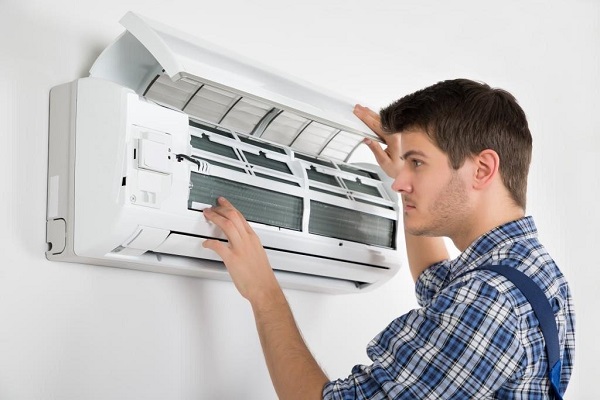 Lắp đặt điều hòa bị sai cách có thể khiến điều hòa bị chảy nước