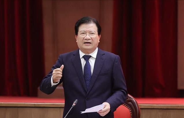 Phó Thủ tướng Trịnh Đình Dũng phát biểu tại buổi làm việc với Hà Nội chiều 28-3