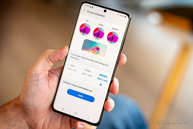 Galaxy S21 Ultra cũng có màn hình làm mới 120Hz.