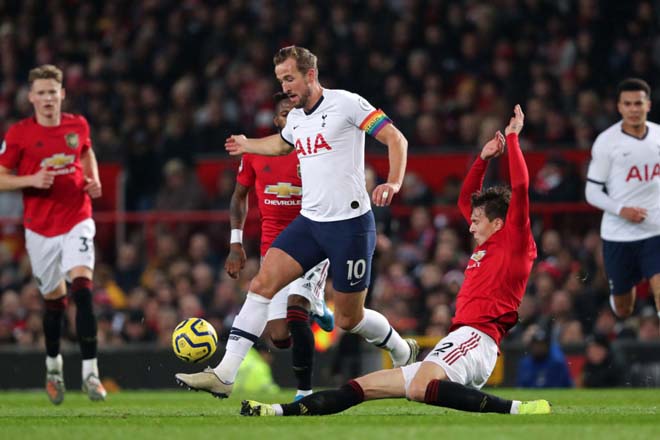 Các huyền thoại MU muốn có Harry Kane trong đội hình