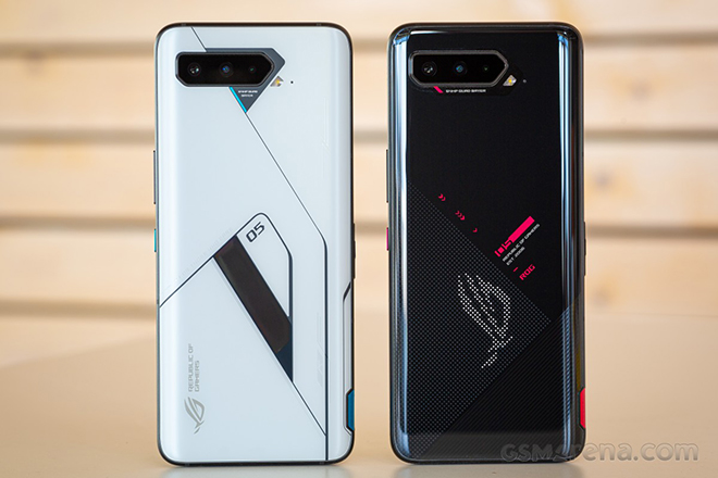 Trên tay &#34;vua&#34; smartphone chơi game Asus ROG Phone 5 Ultimate - 5