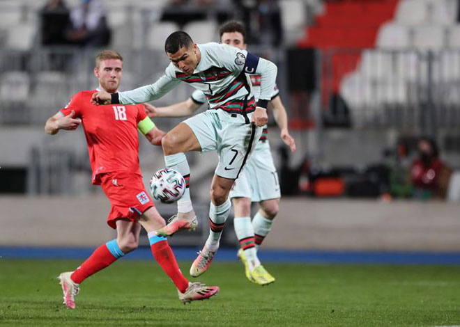 Ronaldo có bàn thắng ý nghĩa vào lưới ĐT Luxembourg