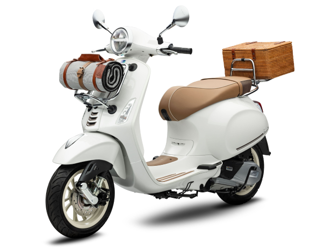 Vespa PicNic đặc biệt về Việt Nam, giá khởi điểm 88 triệu đồng - 3