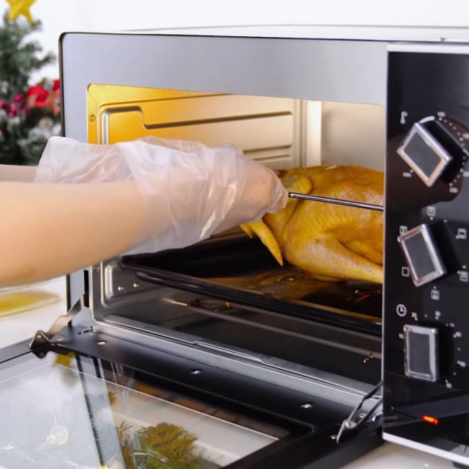 Món ngon cuối tuần: Cách làm gà nướng mật ong vàng ươm, thơm phức - 3