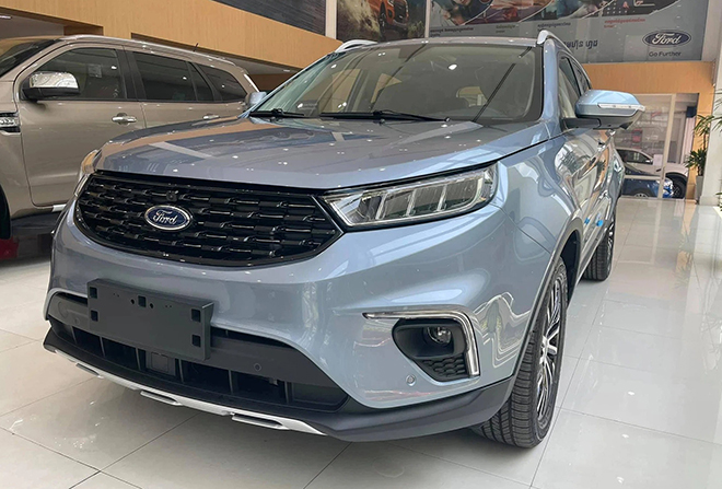 Đại lý chào cọc Ford Territory giá từ 870 triệu đồng, đối thủ cạnh tranh Hyundai Tucson - 2