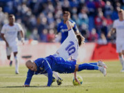 Bóng đá - Video bóng đá Getafe - Real Madrid: Xà ngang nuối tiếc, sai lầm định đoạt (Vòng 19 La Liga)