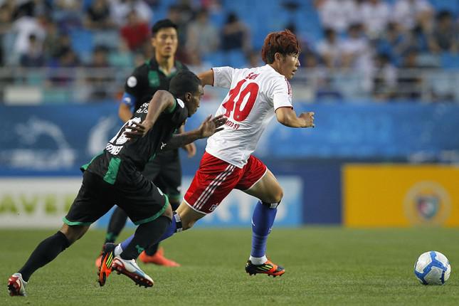 Song Heung-Min khi còn chơi bóng cho Hamburg. (Ảnh: Getty Images)