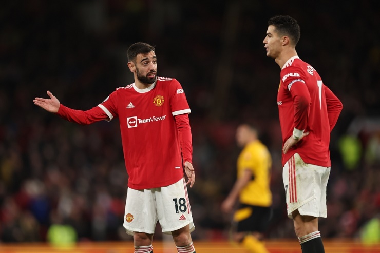 Bruno Fernandes và Ronaldo đều chơi mờ nhạt trước Wolves