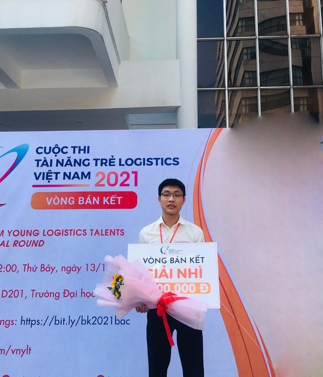 Nam sinh trường Giao thông suýt bỏ học 2 lần, xuất sắc đạt giải thưởng chung kết toàn quốc - 5